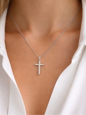 Platinum Plated Silver Tone Cross Pendant Necklace | Minimalist Dainty Jewelry